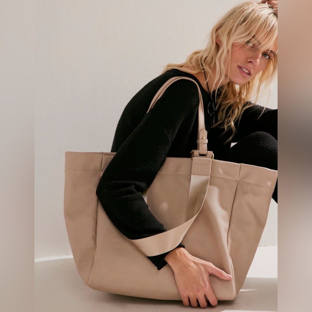 NWT Free People Ventura Vegan Tote